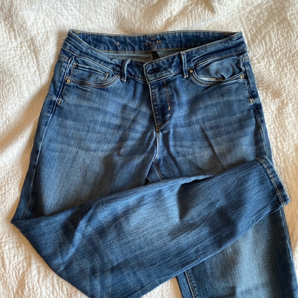 White House Black Market Jeans